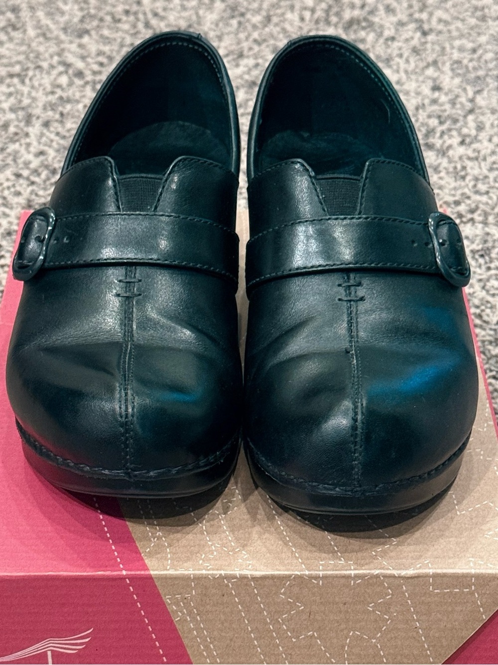 Dansko Tamara Burnished Full Grain Black Leather Clogs Size 38
